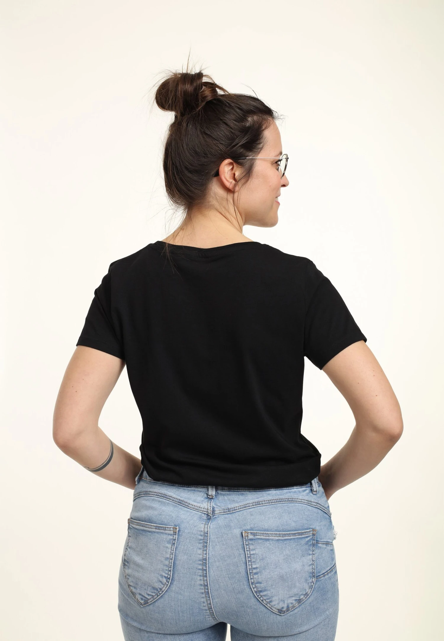 Henry Tiger Lilo & Stitch Neon Stitch - T-Shirt Print - Black 2 Henry Tiger Lilo & Stitch Neon Stitch - T-Shirt Print - Black - Image 2