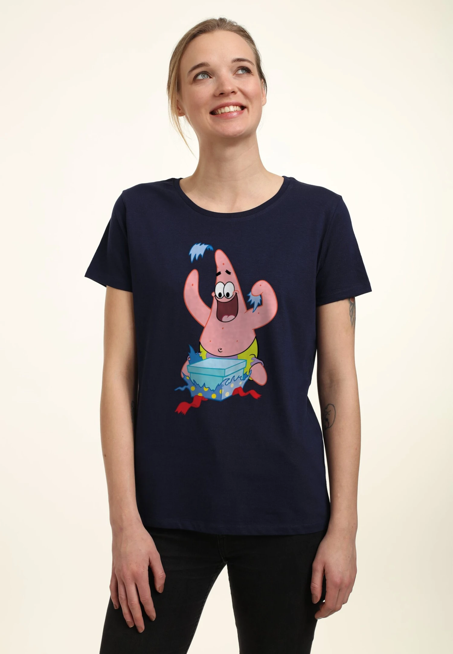 Henry Tiger Spongebob Squarepants Wrapper Patrick - T-Shirt Print - Navy Blue 1 Henry Tiger Spongebob Squarepants Wrapper Patrick - T-Shirt Print - Navy Blue