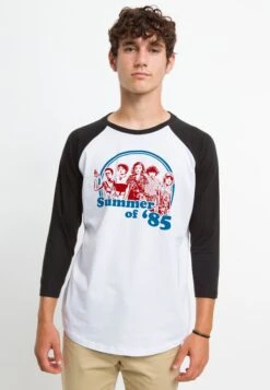 Henry Tiger Stranger Things Summer Of 85 - Longsleeve - White Black -Henry Tiger e7609d5d0046483aa3174aa58d5b96cd