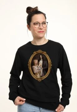 Henry Tiger Castlevania Family Portrait - Sweater - Black -Henry Tiger fcb2cb4b6dfc49a5bb979cb54e05c5fb